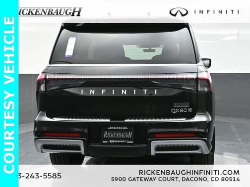 2025 INFINITI QX80 Luxe