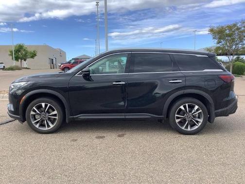 Mineral Black 2023 INFINITI QX60 LUXE