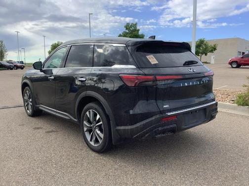 Mineral Black 2023 INFINITI QX60 LUXE