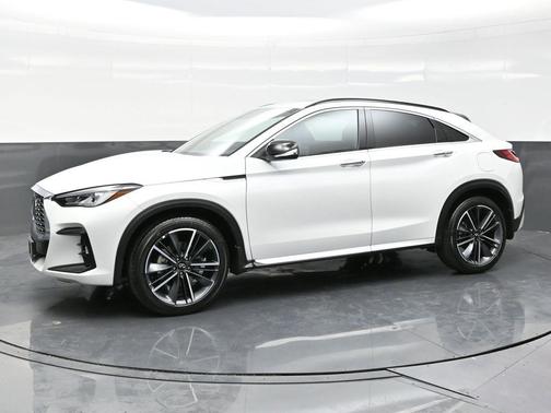 2025 INFINITI QX55 LUXE