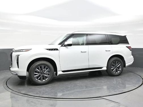 Radiant White 2026 INFINITI QX80 PURE