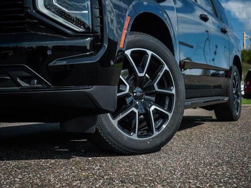 Black 2026 Chevrolet Suburban RST