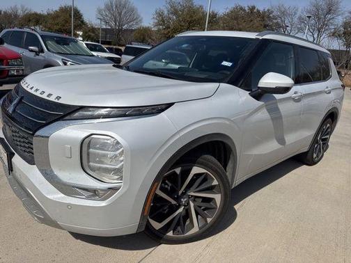 2022 Mitsubishi Outlander SEL