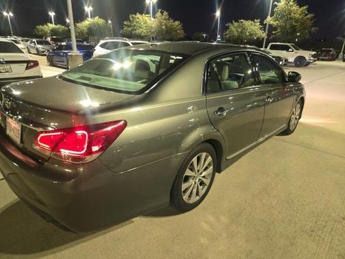 2012 Toyota Avalon Limited