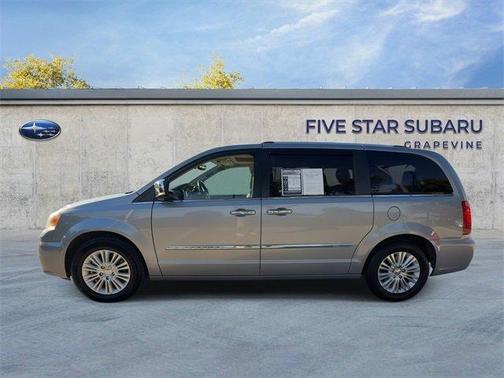 2014 Chrysler Town & Country Limited