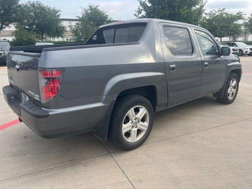 Polished Metal Metallic 2013 Honda Ridgeline RTL