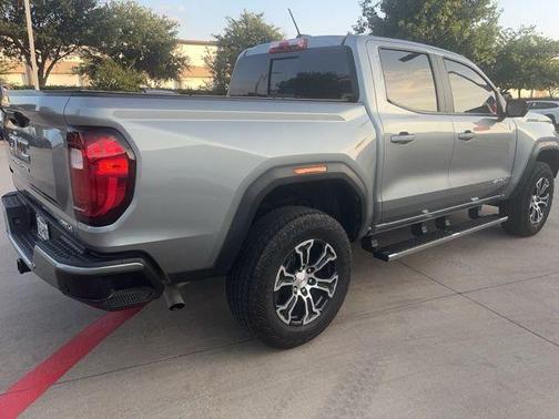 Sterling 2023 GMC Canyon AT4