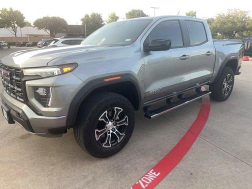 Sterling 2023 GMC Canyon AT4