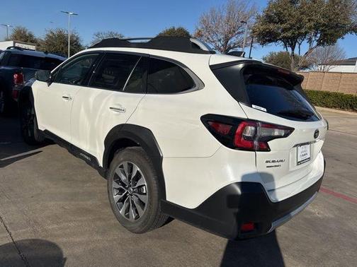 2025 Subaru Outback Touring