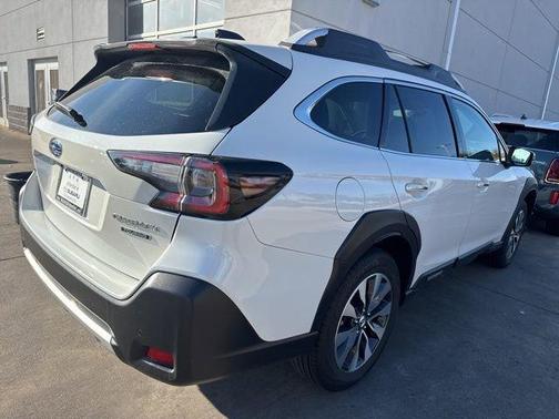 2025 Subaru Outback Touring