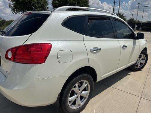 2010 Nissan Rogue SL