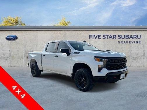 Summit White 2024 Chevrolet Silverado 1500 Custom Trail Boss