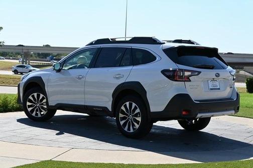 2025 Subaru Outback Touring
