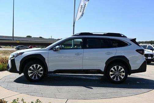 2025 Subaru Outback Touring