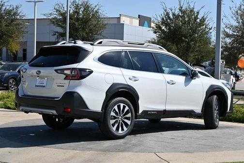 2025 Subaru Outback Touring