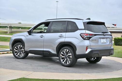 Ice Silver Metallic 2026 Subaru Forester Touring