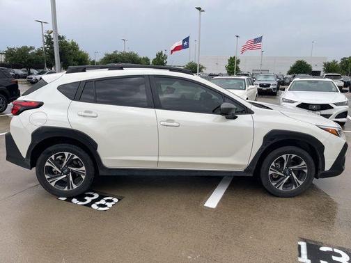 Crystal White Pearl 2024 Subaru Crosstrek Premium
