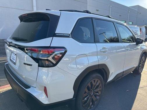 2025 Subaru Forester Sport