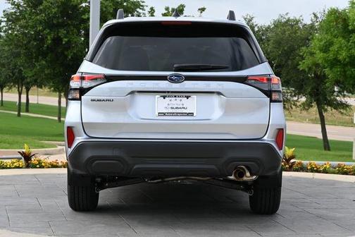 Ice Silver Metallic 2026 Subaru Forester Premium