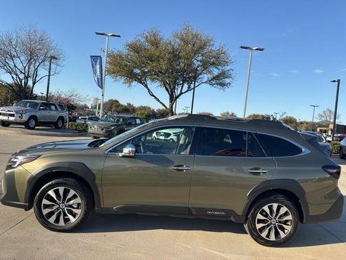 2025 Subaru Outback Touring