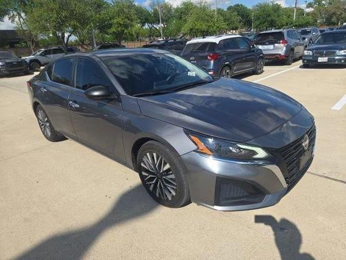 Gun Metallic 2024 Nissan Altima 2.5 SV