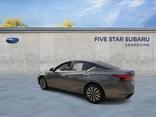 Gun Metallic 2024 Nissan Altima 2.5 SV