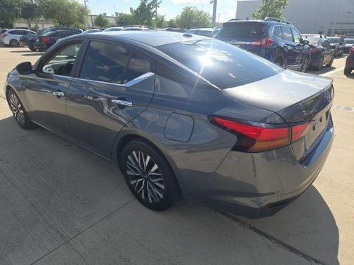 Gun Metallic 2024 Nissan Altima 2.5 SV