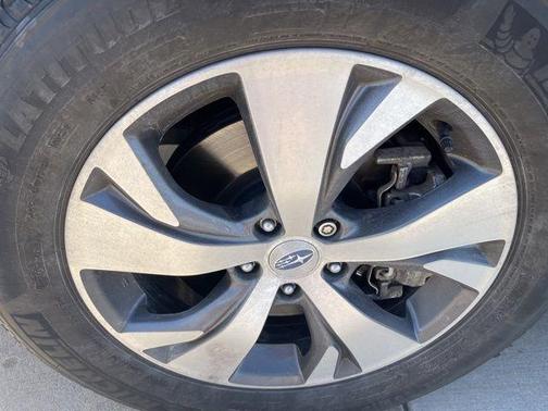 2019 Subaru Ascent Premium 8-Passenger