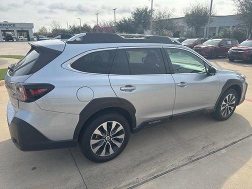 2024 Subaru Outback Touring XT