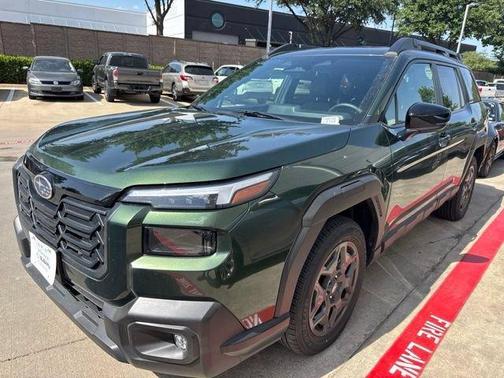 Deep Emerald Green 2026 Subaru Outback Premium