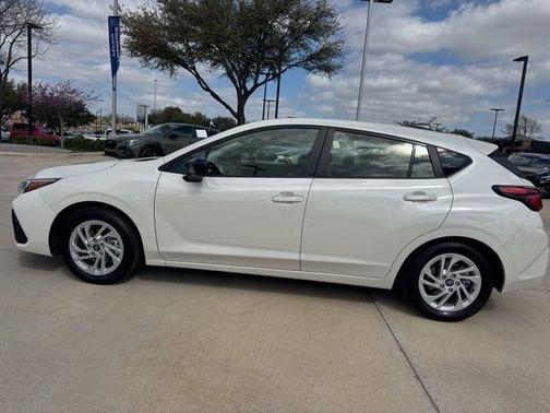 2025 Subaru Impreza Base