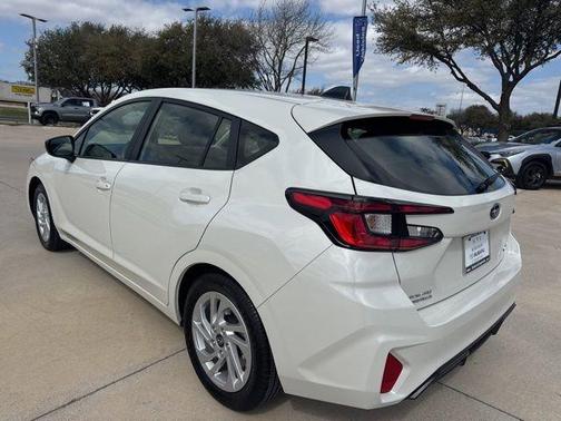 2025 Subaru Impreza Base