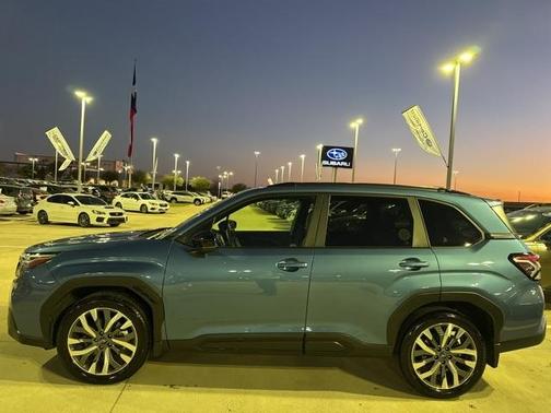 2025 Subaru Forester Touring