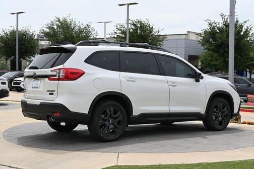 Crystal White Pearl 2026 Subaru Ascent Onyx Edition Touring