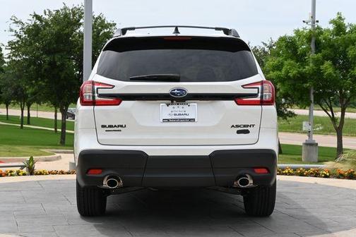 Crystal White Pearl 2026 Subaru Ascent Onyx Edition Touring