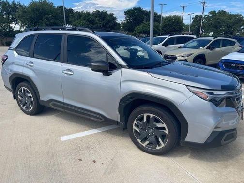 Ice Silver Metallic 2025 Subaru Forester Limited