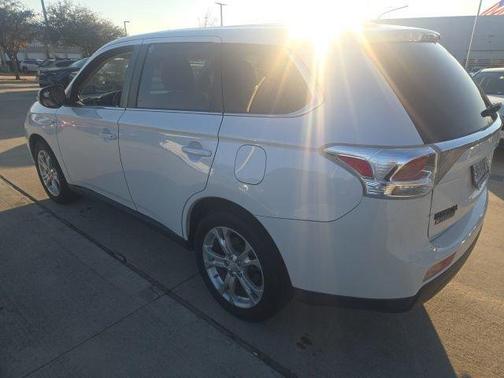 2014 Mitsubishi Outlander GT