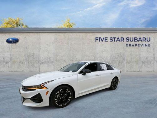 Glacial White Pearl 2023 Kia K5 GT-Line