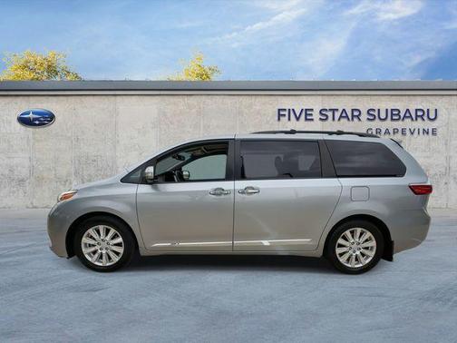 Silver Sky Metallic 2017 Toyota Sienna Limited Premium