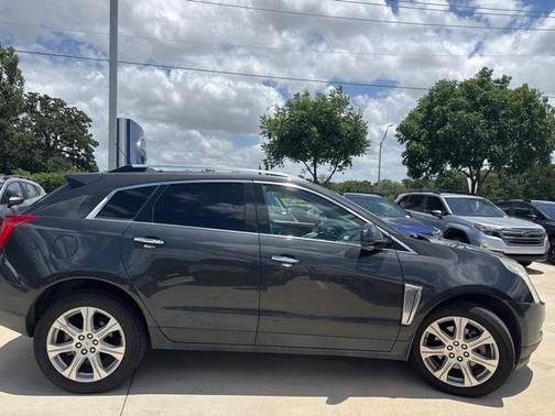 2016 Cadillac SRX Performance Collection