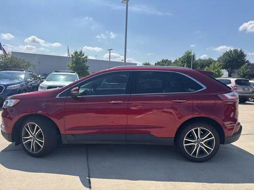 Ruby Red 2019 Ford Edge Titanium