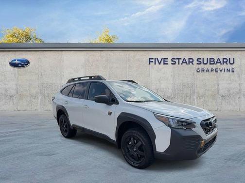 Crystal White Pearl 2025 Subaru Outback Wilderness