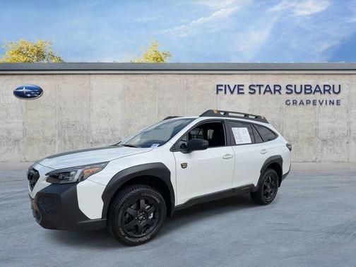Crystal White Pearl 2025 Subaru Outback Wilderness