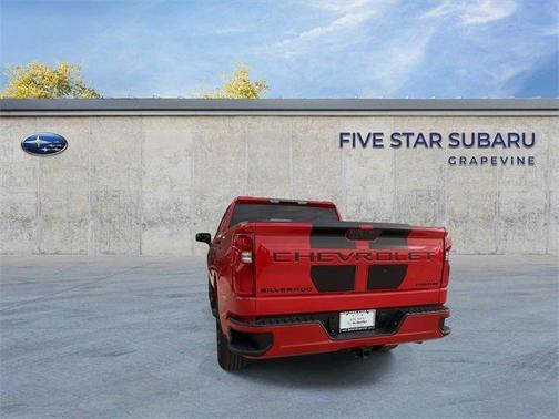 2020 Chevrolet Silverado 1500 Custom