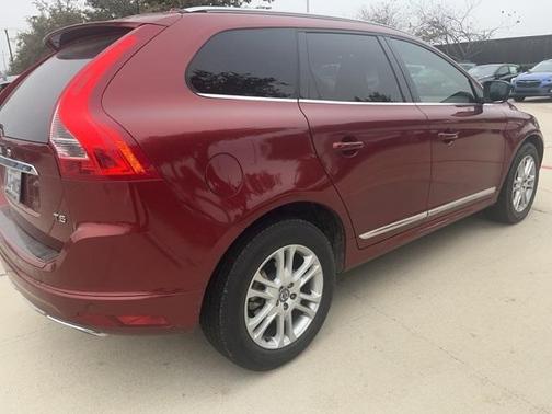 2016 Volvo XC60 T5 Drive-E Premier