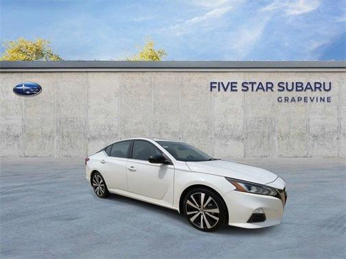 2022 Nissan Altima 2.5 SR