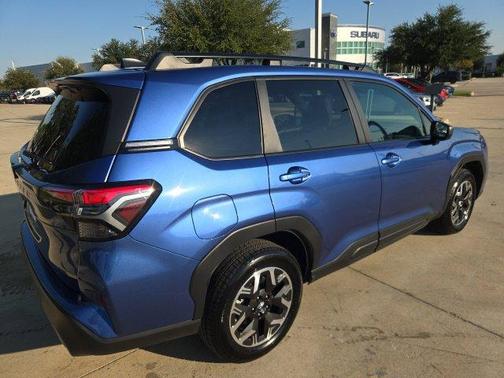 Blue Pearl 2026 Subaru Forester Premium