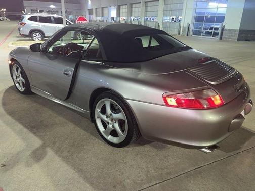 2003 Porsche 911 Carrera Cabriolet