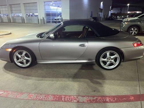 2003 Porsche 911 Carrera Cabriolet