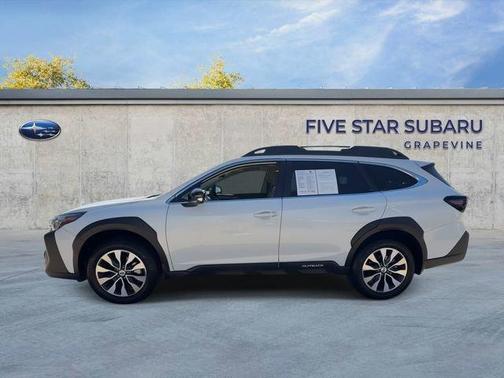 Crystal White Pearl 2025 Subaru Outback Limited